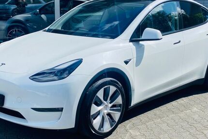 Tesla Model Y 95.593 km 34.750 &euro; Dieburg 64807