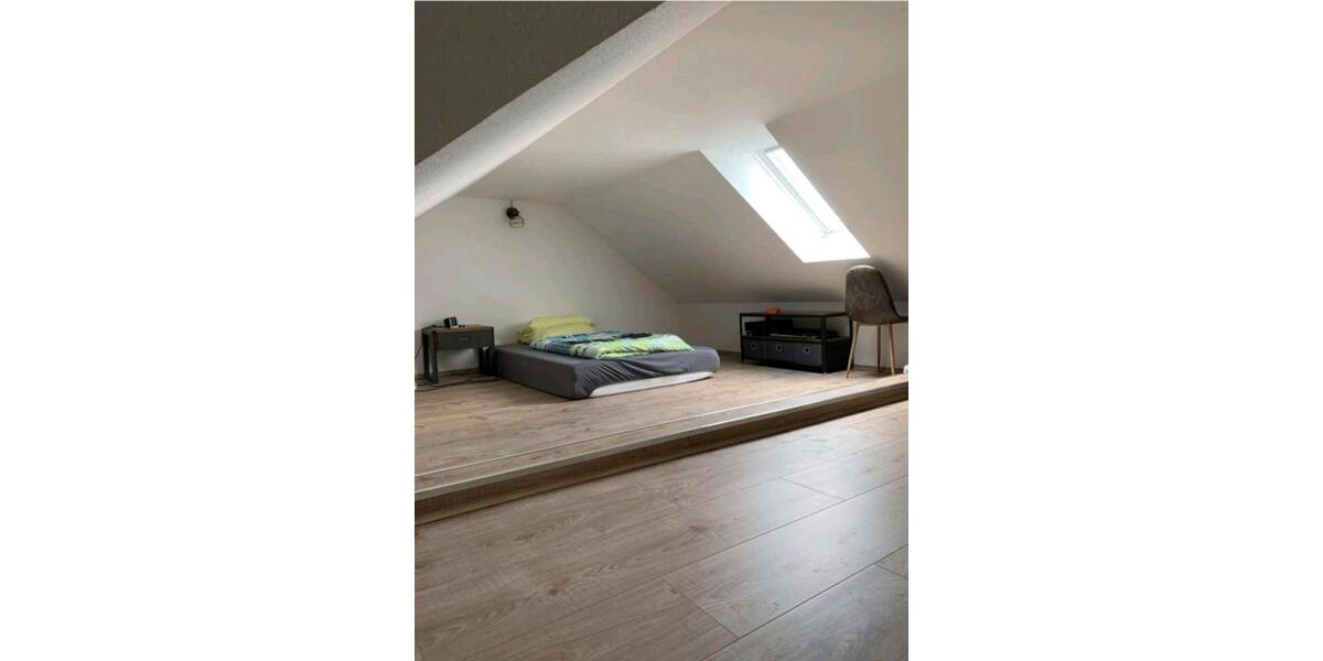 Dachgeschoßwohnung Aschaffenburg Damm - 2 Zimmer, 77 m&sup2;, 429.000&euro; | Angebot:26909420