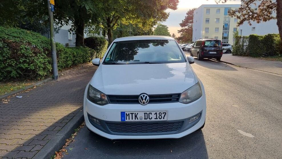 VW Polo 215.000 km 2.900 € Frankfurt am Main 60489