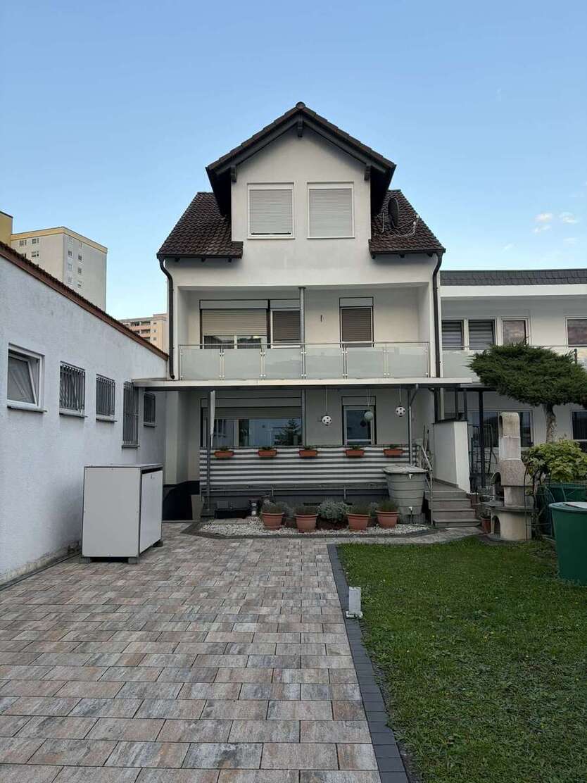 Haus zum Kaufen in Mainaschaff 569.000 € 159 m² 7 zimmer