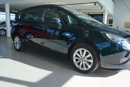 Opel Zafira 53.000 km 12.895 &euro; Dietzenbach 63128