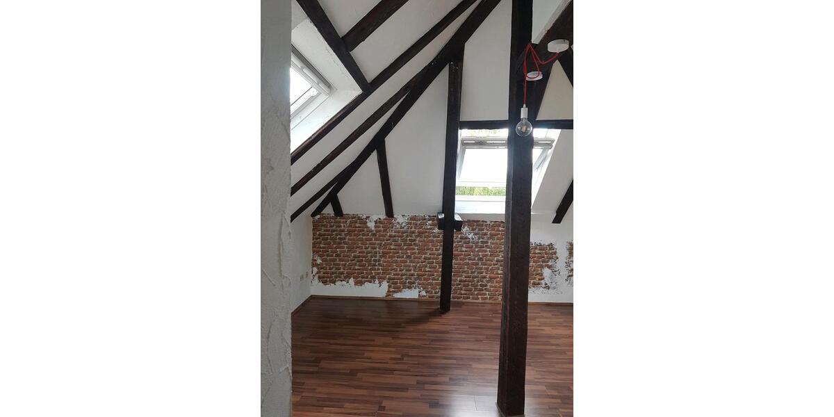 Dachgeschoßwohnung Bad Homburg vor der Höhe Gonzenheim - 1 Zimmer, 45 m&sup2;, 560&euro; | Angebot:26221974