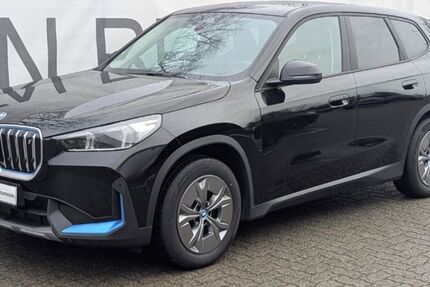 BMW iX1 27.385 km 31.577 &euro; Hainburg 63512