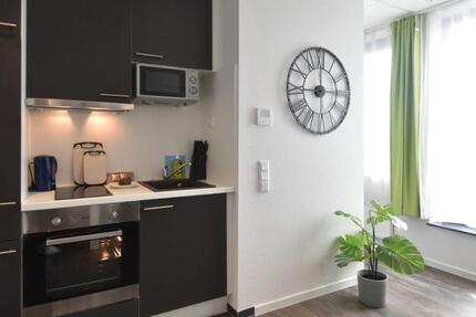 Haus Frankfurt am Main Niederrad - 2 Zimmer, 39 m&sup2;, 1.695&euro; | Angebot:17040101