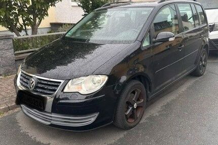 VW Touran 175.000 km 3.750 € Mainz-Kostheim 55246