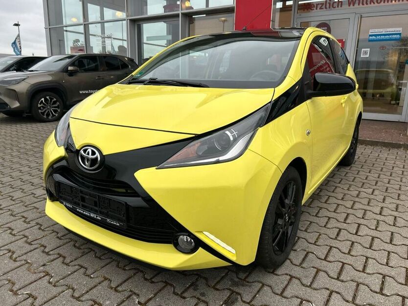 Aygo (X)