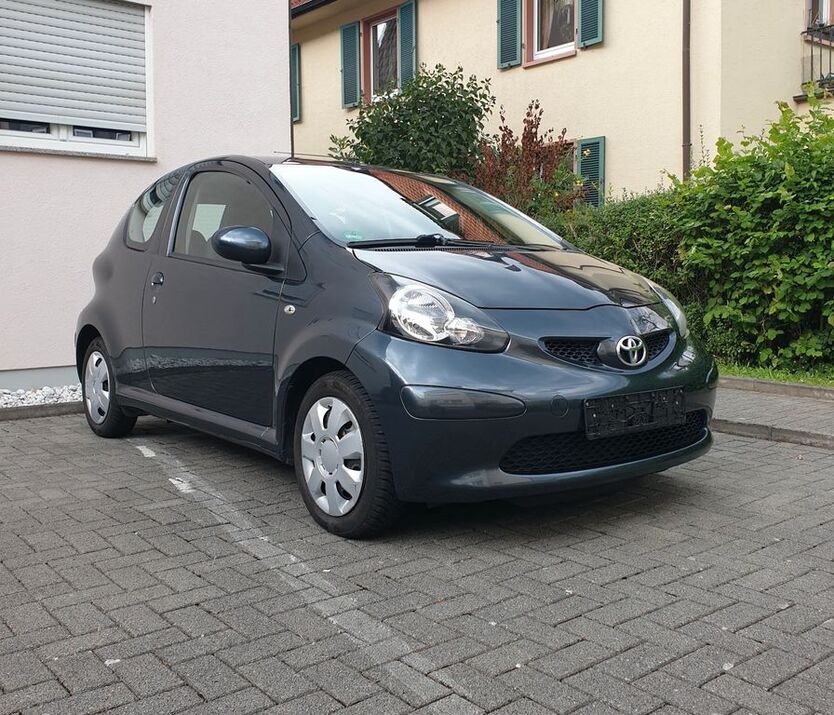 Aygo (X)