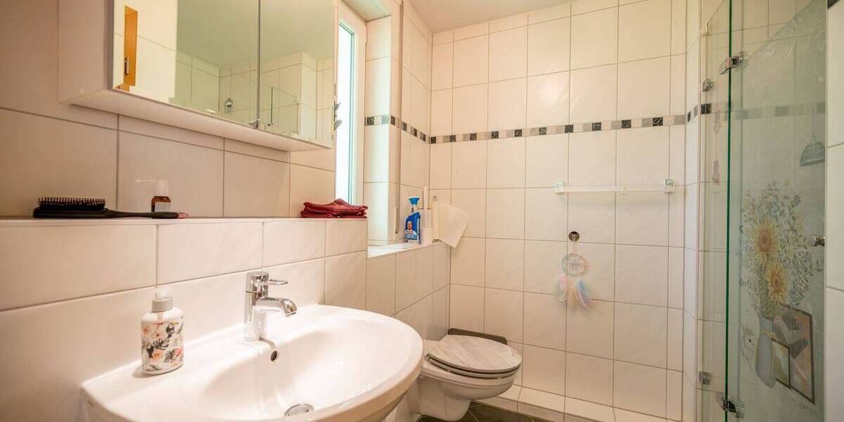 Reihenendhaus Königstein im Taunus Mammolshain - 6 Zimmer, 160 m&sup2;, 2.800&euro; | Angebot:26344722