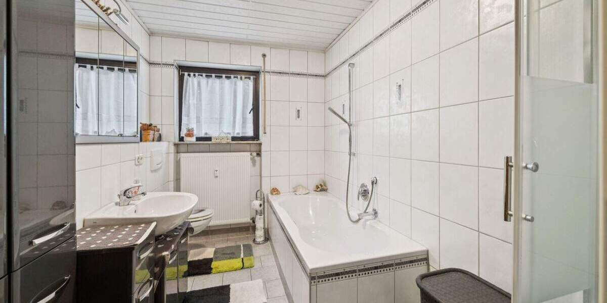 Mehrfamilienhaus, Wohnhaus Aschaffenburg Damm - 1 Zimmer, 330 m&sup2;, 1.250.000&euro; | Angebot:25278130