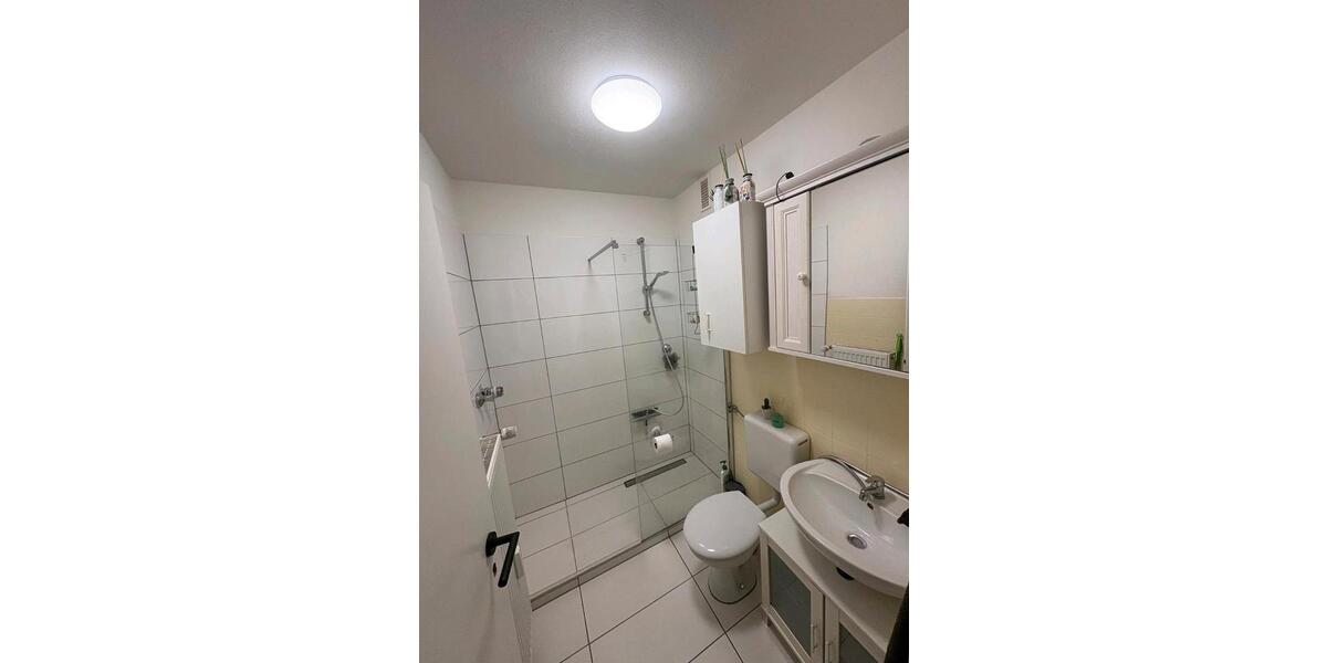 1 Zimmer Wohnung 35 qm - möbliert +Balkon 1 zimmer