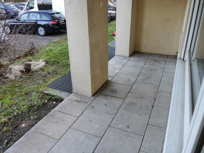 Schöne 2-Zimmer-Wohnung mit Tageslichtbad und Terrasse in Maintal-Bischofsheim zu vermieten zimmer