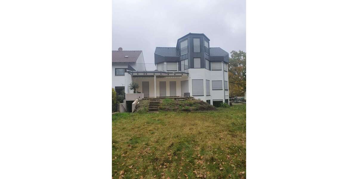 Einfamilienhaus Rüsselsheim - 11 Zimmer, 396 m&sup2;, 1.280.000&euro; | Angebot:27032712