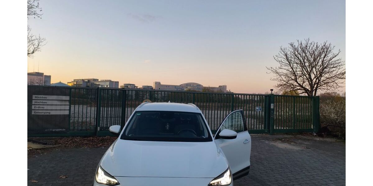 MG HS 16.500 km 22.100 &euro; Schwalbach 65824