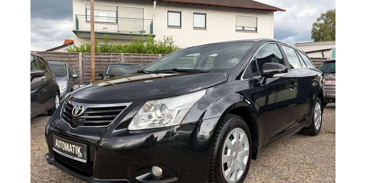 Toyota Avensis 128.400 km 9.990 &euro; Egelsbach 63329