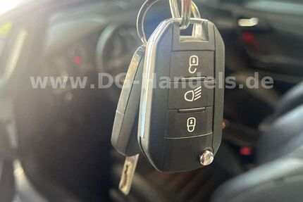 Opel Cascada 31.367 km 16.990 € Hanau 63457