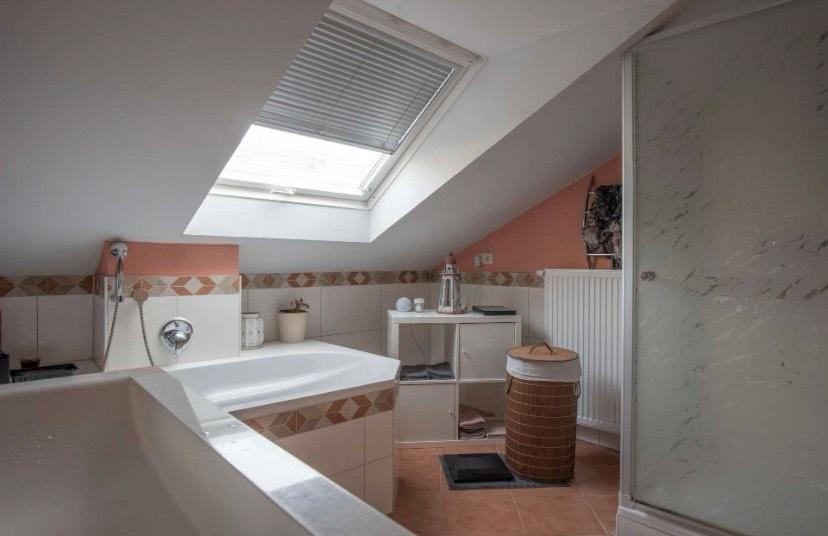 Maisonette-Wohnung mit Garten, 2 Stellplätzen + PROVISIONSFREI 5 zimmer