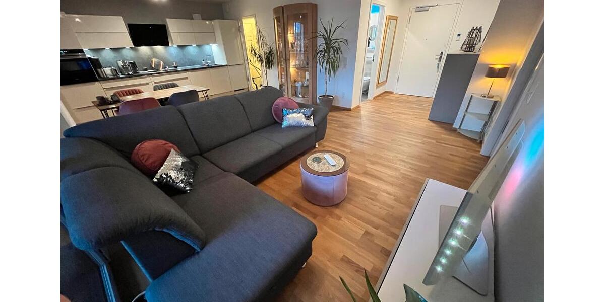 Etagenwohnung Offenbach am Main Hafen - 2 Zimmer, 67 m&sup2;, 1.899&euro; | Angebot:26623508
