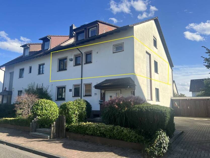 Großzügige 3-Zimmer-Wohnung im 1. OG in Frankfurt - Goldstein zimmer