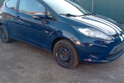 Ford Fiesta 211.000 km 1.690 &euro; Hanau 63452