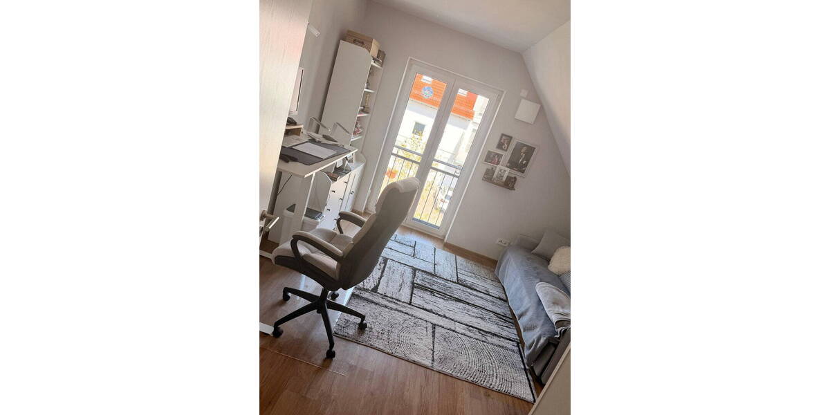 Doppelhaushälfte Bruchköbel - 6 Zimmer, 190 m&sup2;, 3.040&euro; | Angebot:26188724