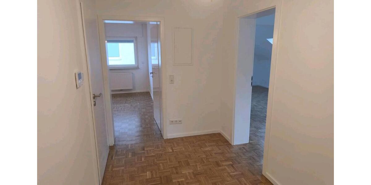 3,5-Dachgeschosswohnung in Mühlheim am Main 3.5 zimmer