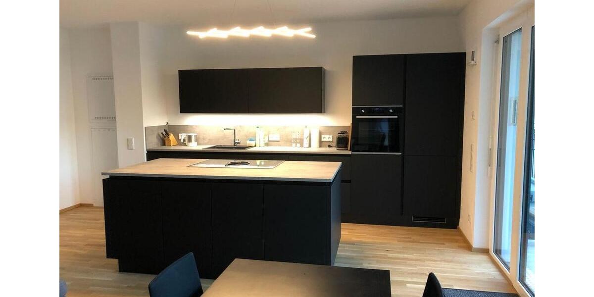 Etagenwohnung Frankfurt am Main Innenstadt 1 - 4 Zimmer, 102 m&sup2;, 1.800&euro; | Angebot:26050996