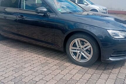 Audi A4 286.500 km 9.650 &euro; Hanau 63452