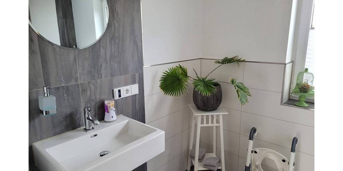 Mehrfamilienhaus, Wohnhaus Obertshausen Hausen - 5 Zimmer, 190 m&sup2;, 689.000&euro; | Angebot:23935965