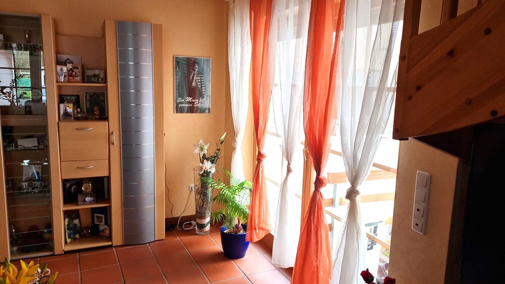 Stadthaus mit kleiner Innenterrasse in Hainburg – Wohnen in Mainnähe mit besonderem Charme! - Einfamilienhaus Hainburg | Angebot:25266588