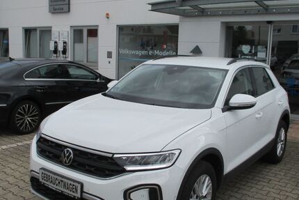 VW T-Roc 33.700 km 24.390 &euro; Wehrheim 61273