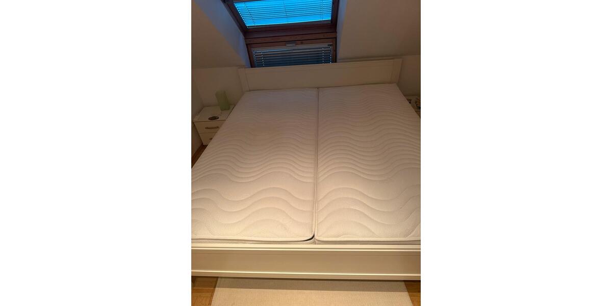 Dachgeschoßwohnung Flörsheim am Main - 3 Zimmer, 75 m&sup2;, 1.300&euro; | Angebot:25902152