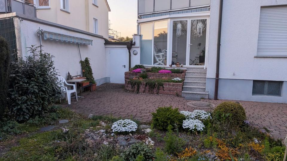 Erdgeschoßwohnung Offenbach am Main Bieber - 2 Zimmer, 82 m&sup2;, 1.300&euro; | Angebot:26262333