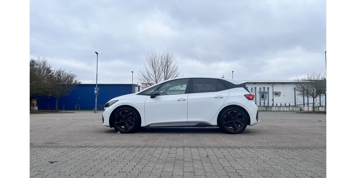 Cupra Born 25.900 km 27.000 &euro; Groß-Gerau 64521