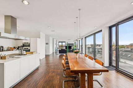 Über den Dächern der Kurstadt: Exklusive 4,5 Zimmer Wohnung zentral in Bad Nauheim 5 zimmer