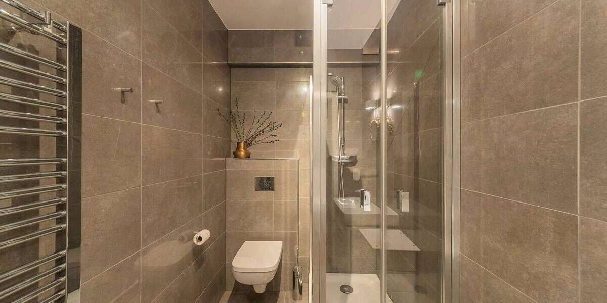 Etagenwohnung Frankfurt am Main Westend-Süd - 2 Zimmer, 55 m&sup2;, 1.790&euro; | Angebot:26683317