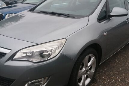 Opel Astra 212.324 km 2.990 € Stockstadt am Main 63811