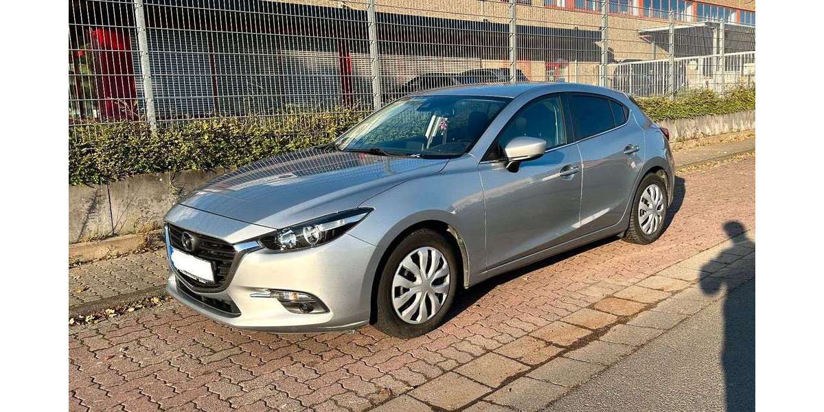 Mazda 3 100.000 km 9.990 &euro; Altenstadt 63674