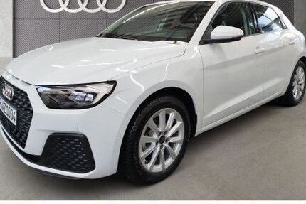 Audi A1 9.900 km 25.510 &euro; Frankfurt am Main 60314