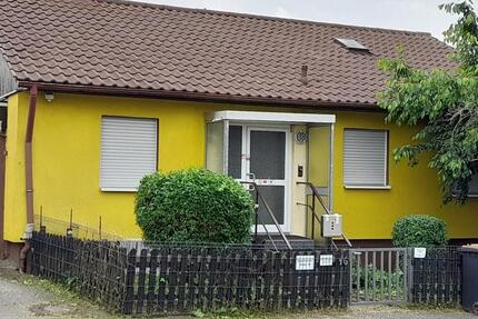 Haus Friedberg (Hessen) - 4 Zimmer, 100 m&sup2;, 1.100&euro; | Angebot:25473852