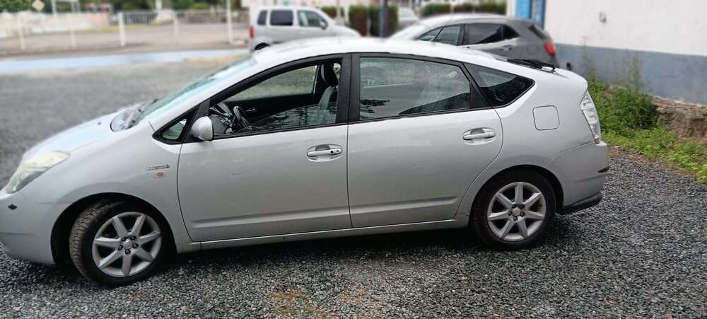 PRIUs