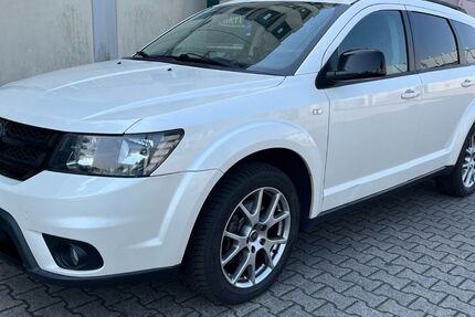 Fiat Freemont 190.000 km 5.990 € Frankfurt am Main 65933