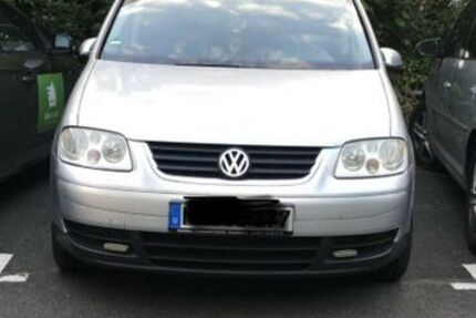 VW Touran 320.000 km 1.800 &euro; Hattersheim am Main 65795