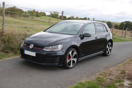 VW Golf 171.900 km 12.800 &euro; Alzenau 63755