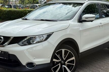 Nissan Qashqai 104.000 km 11.598 € Rüsselsheim 65428