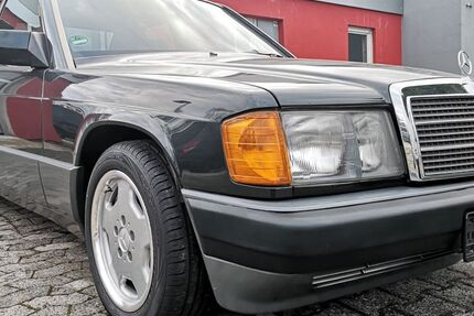 Mercedes-Benz 190 185.800 km 7.900 &euro; Rosbach 61191