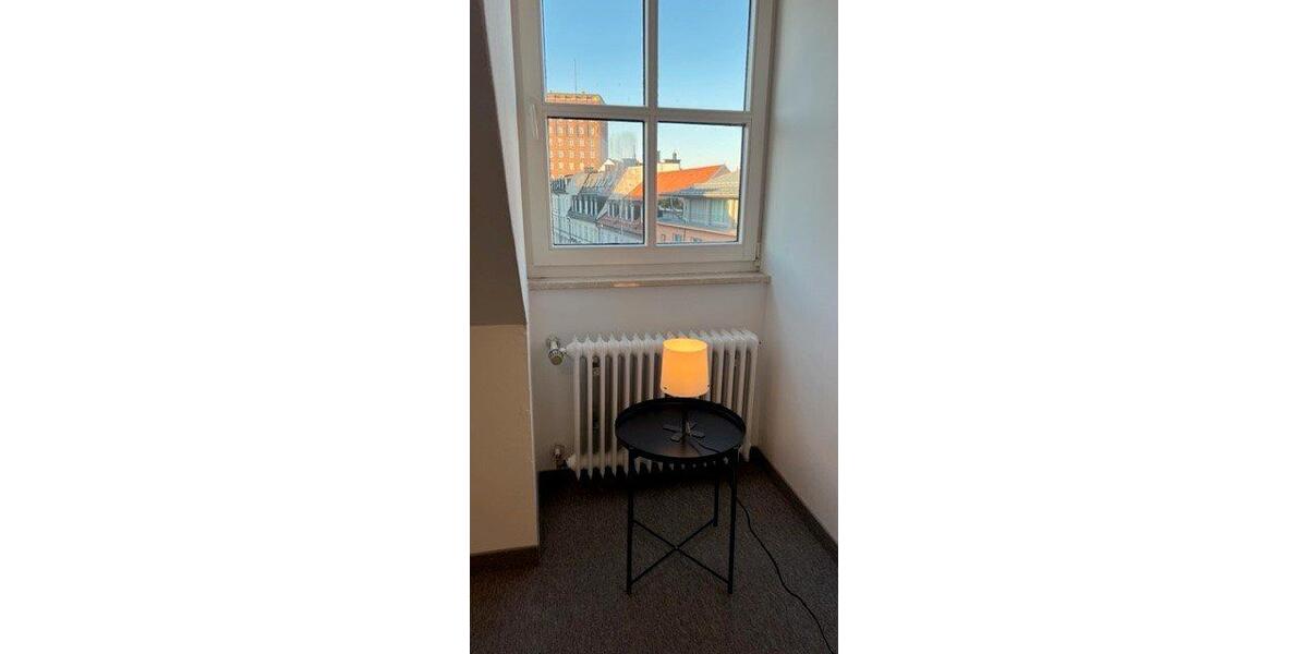 Dachgeschoßwohnung Aschaffenburg Damm - 2 Zimmer, 47 m&sup2;, 950&euro; | Angebot:26234735