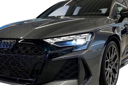 Audi RS3 2.000 km 72.709 € Schöneck 61137