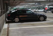 BMW 523
