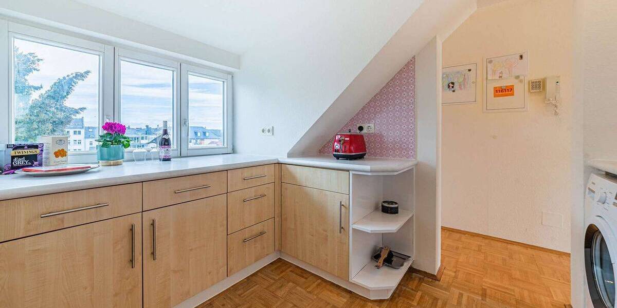 Etagenwohnung Bad Homburg vor der Höhe Bad Homburg - 3 Zimmer, 80 m&sup2;, 1.700&euro; | Angebot:26388794