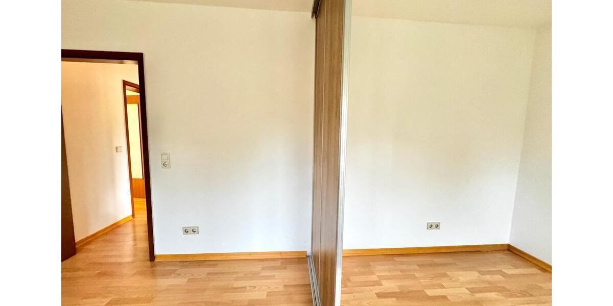 Etagenwohnung Frankfurt am Main Sachsenhausen - 3 Zimmer, 81 m&sup2;, 450.000&euro; | Angebot:25990300